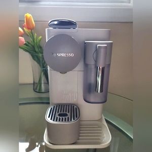 Nespresso Lattissima One